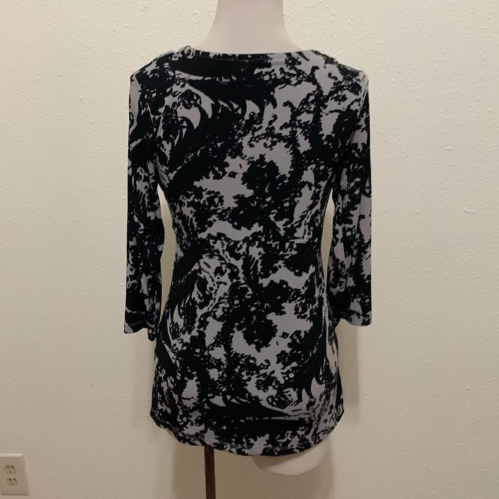 3for$20 blouse smal  - Picture 3 of 4